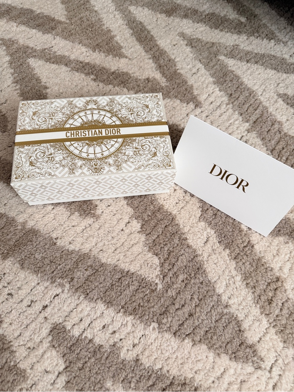 3/$15 Dior Beauty Holiday 2024 Gift Box - White & Gold